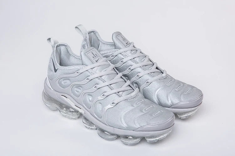 Nike Air Vapormax Plus Men and Women Trainers Running Shoes Flyknit Sneakers Breathable Nike Sneakers